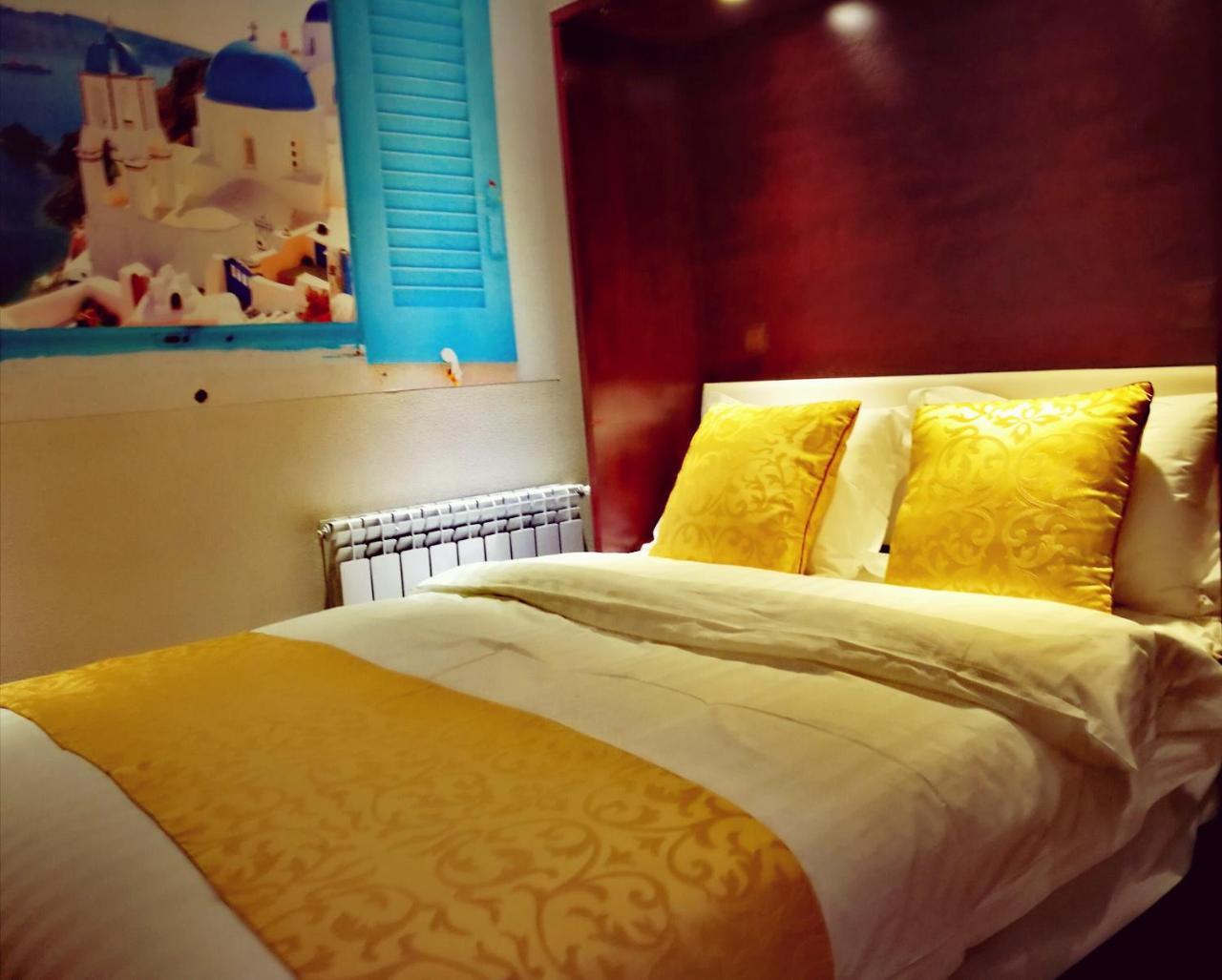 Top Boutique Hotel（首席精品酒店） Тбилиси Экстерьер фото